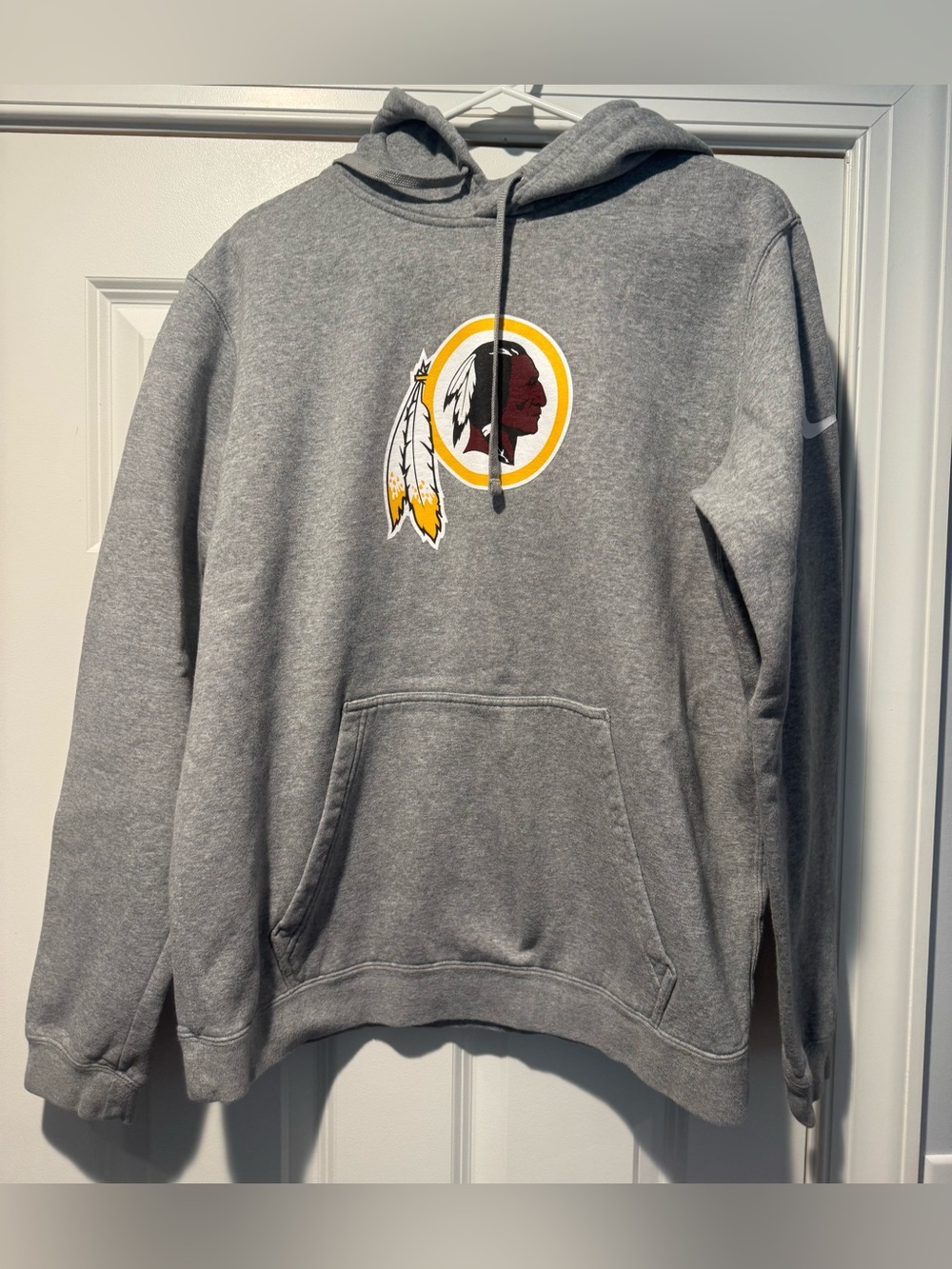 Nike Vintage Gray Pullover Hoodie with Yellow & Maroon Redskins Emblem